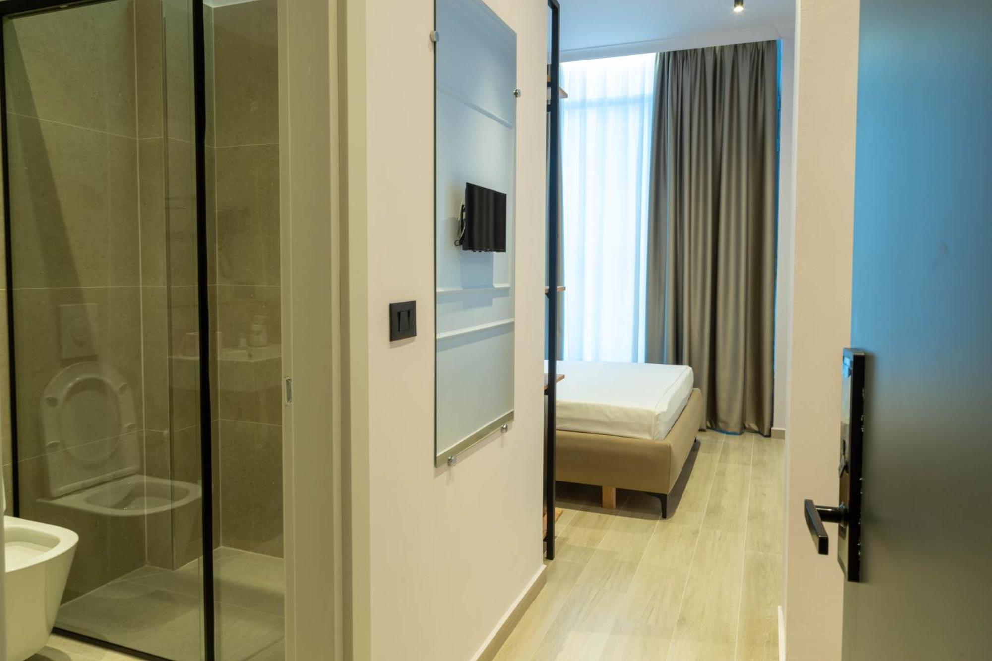 Amau Beach Rooms ดูร์เรส ภายนอก รูปภาพ